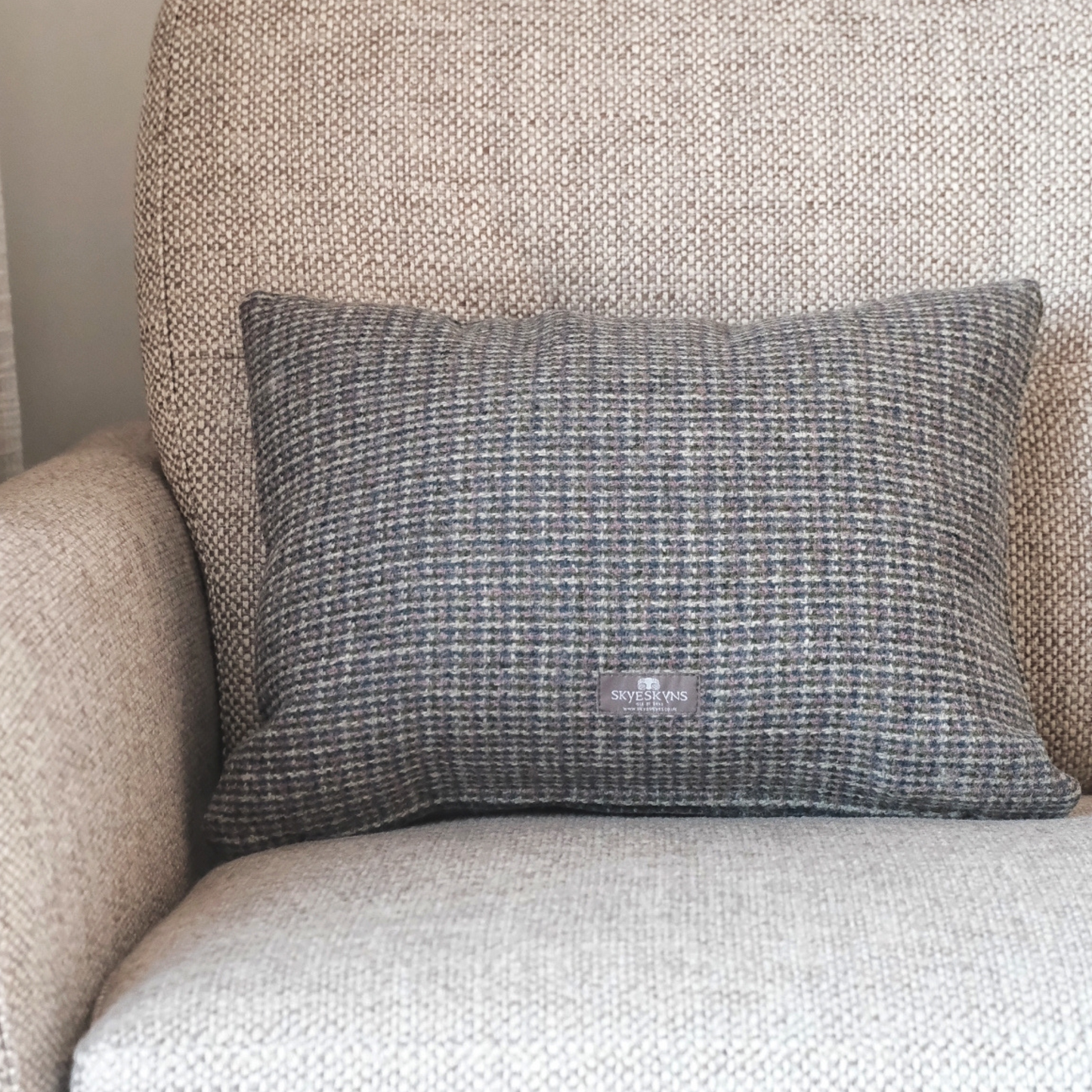 Skye Tweed Oblong Cushion in Heather