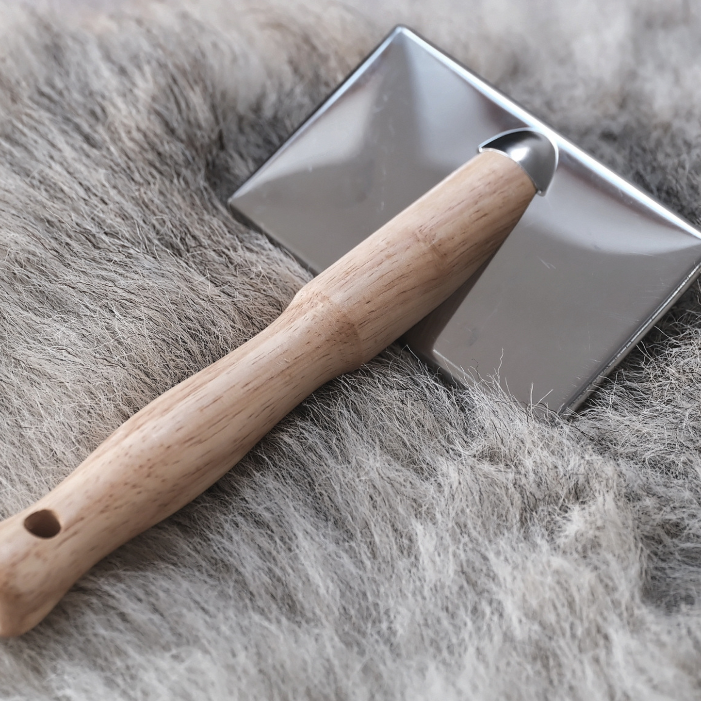 SLICKER BRUSH