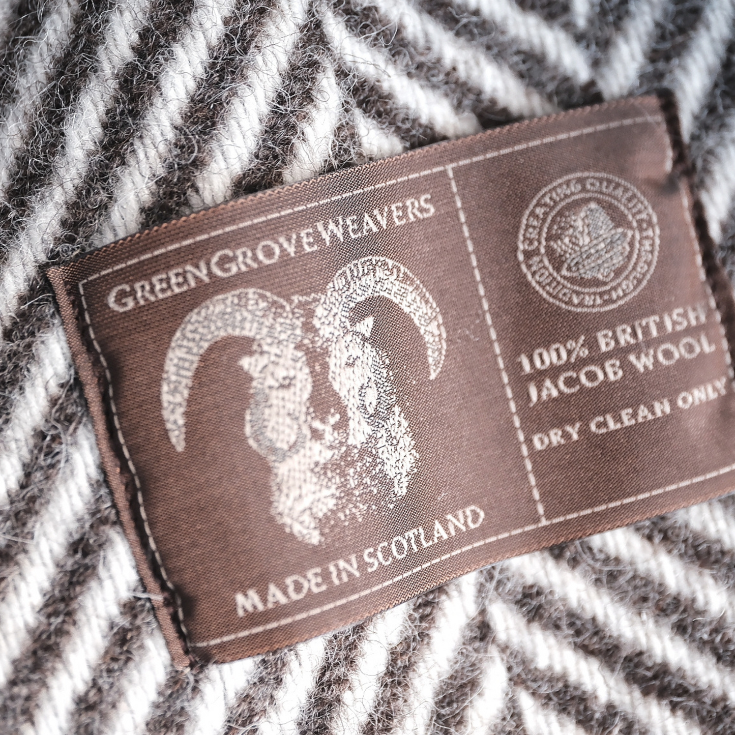 Jacob Classic Blanket in Brown