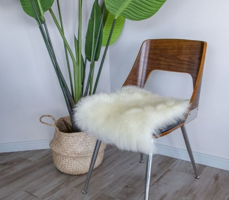SQUARE SHEEPSKIN SEAT PAD (AVAILABLE IN WHITE, OR BROWN)