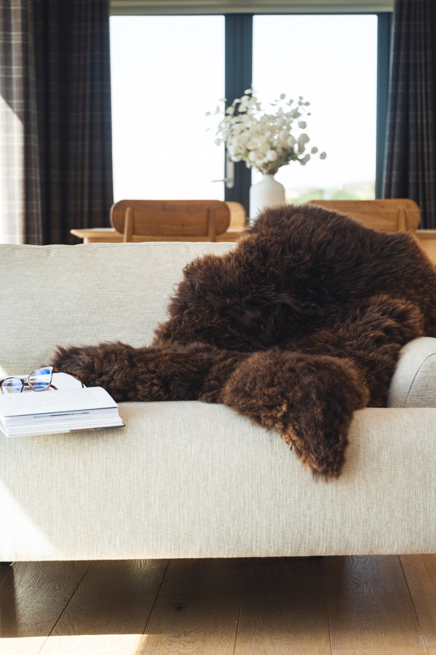 MIMOSA HIGHLAND SPECIAL BROWN SHEEPSKIN RUG