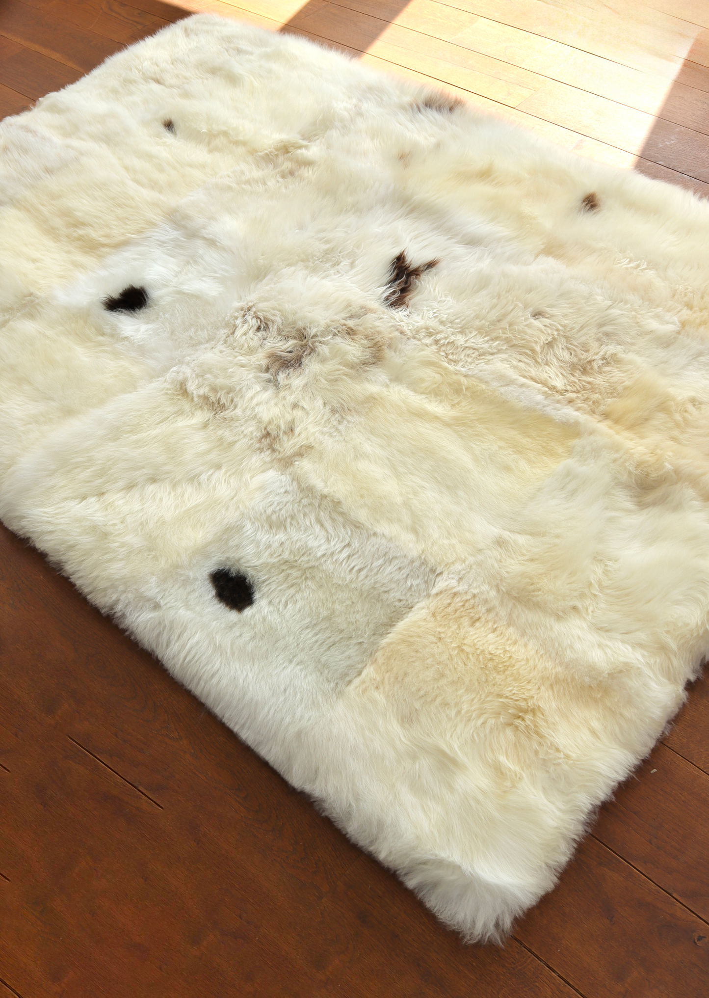 Cappuccino & White Checked Mosaic Sheepskin Rug - 6x4ft