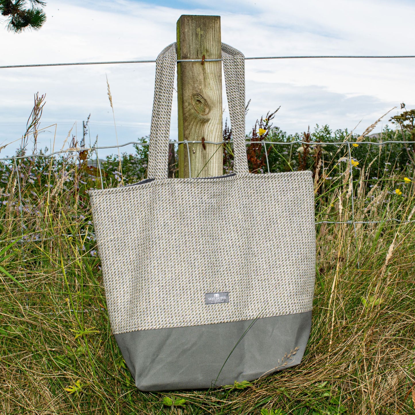 Skye Tweed Tote Bag in Grey