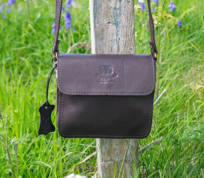 Vicky Handbag (Dark Brown Leather)