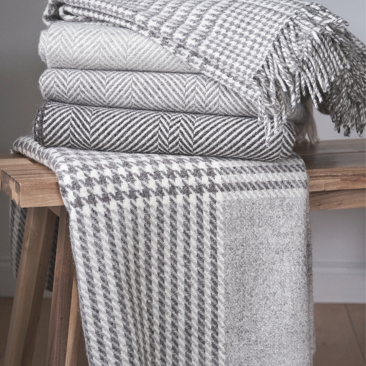 Wool Throws and Blankets