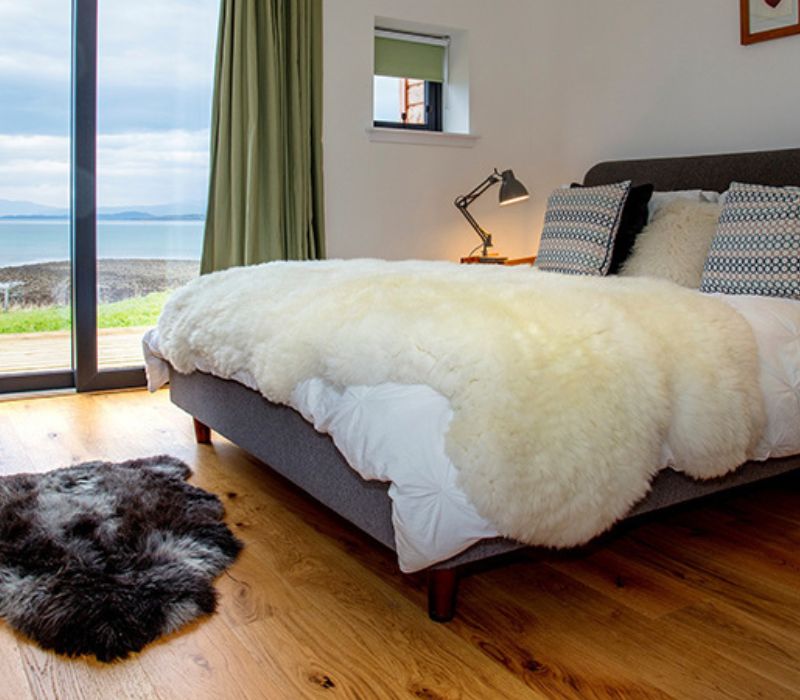 Buy Large Sheepskin Rug | Natural Sheepskin | Skyeskyns