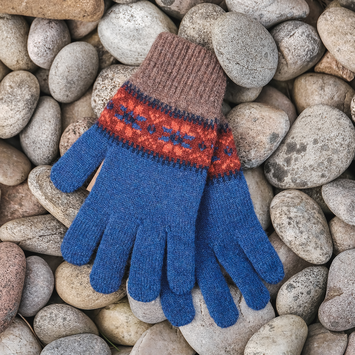 Islay Gloves in Deepsea