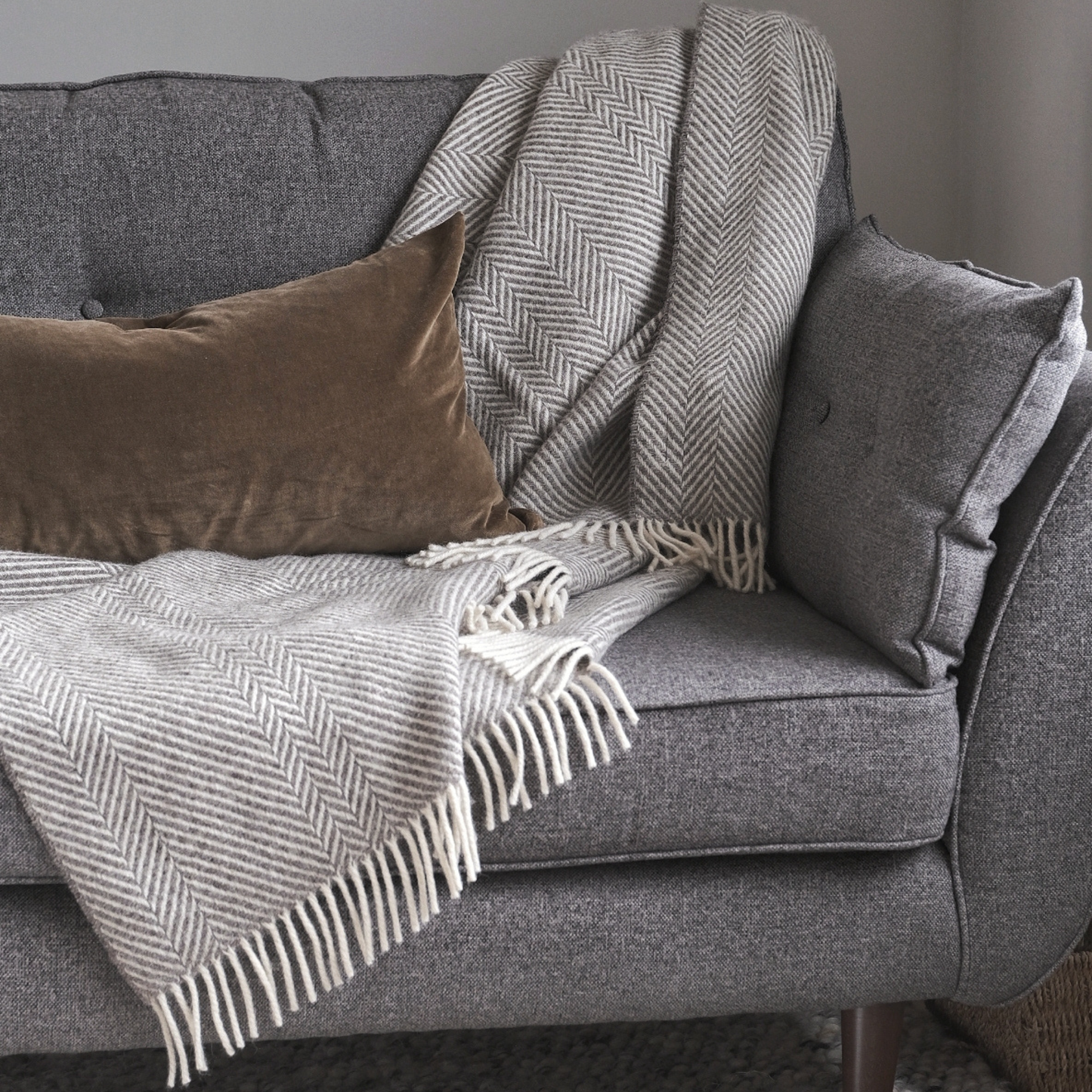 Jacob Classic Blanket in Grey