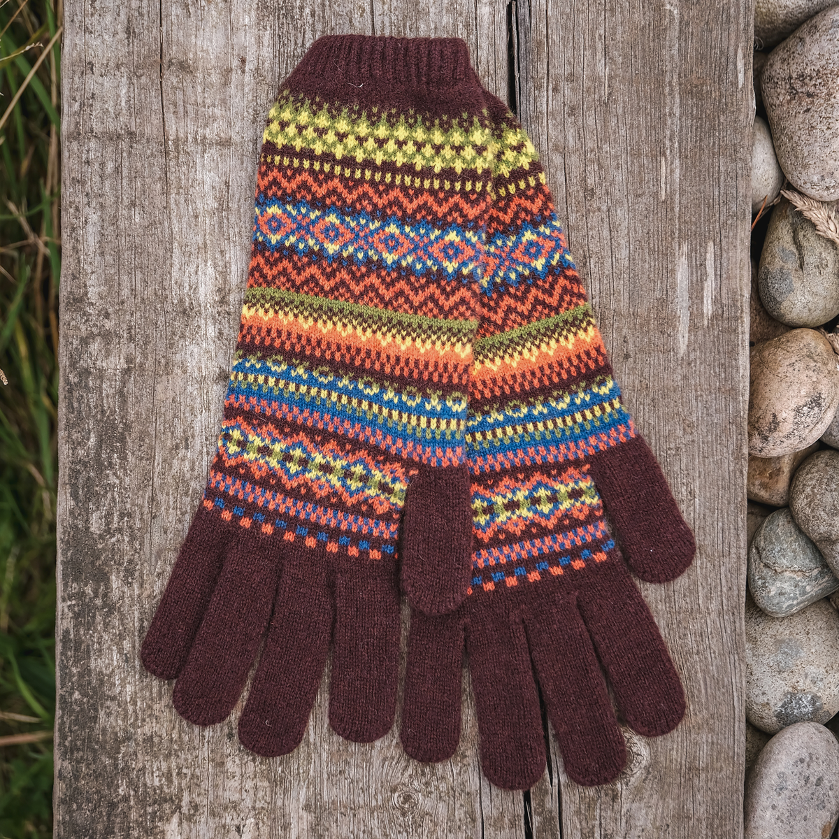 Alpine Glove in Ebony