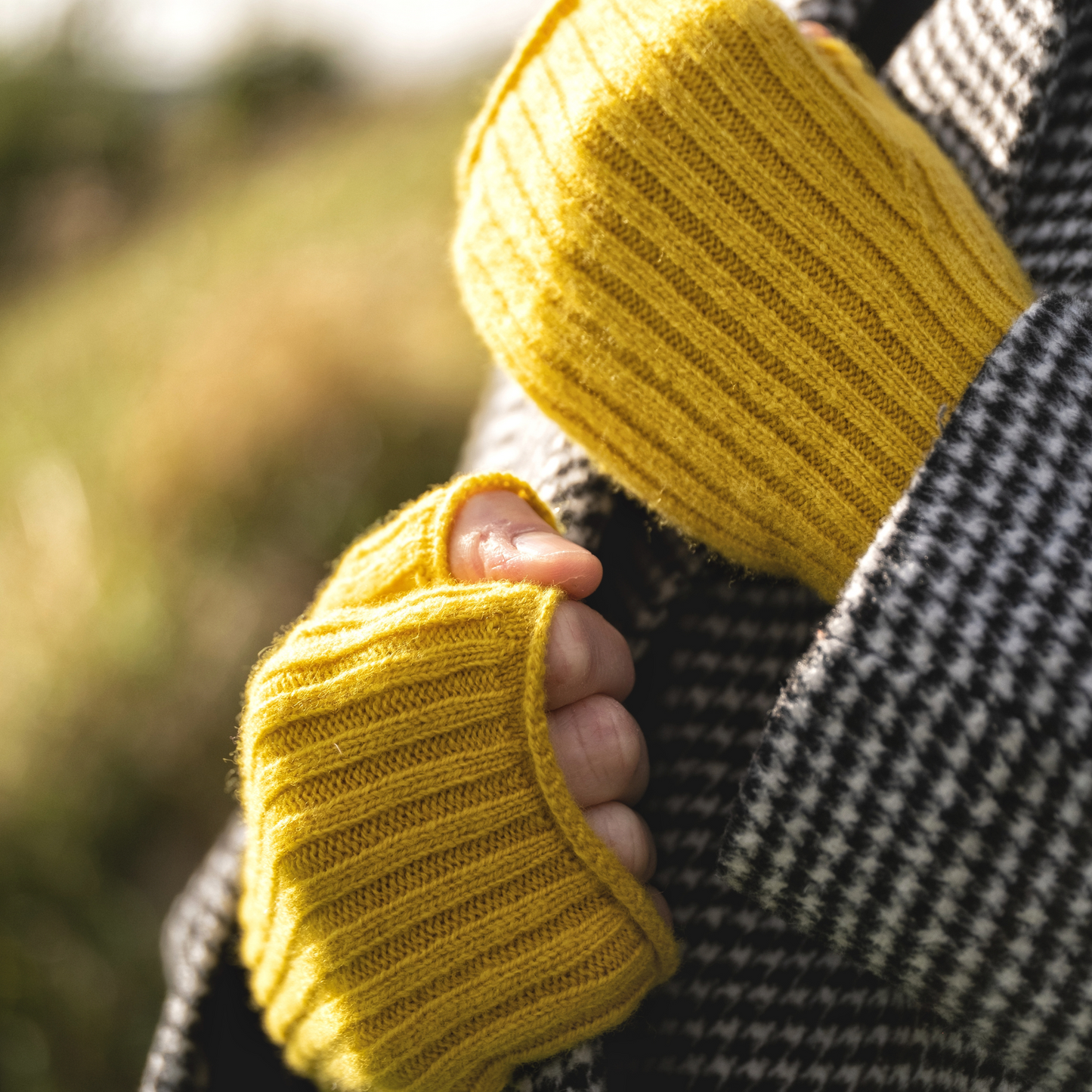 Brodie Fingerless Mittens (choice of colours)