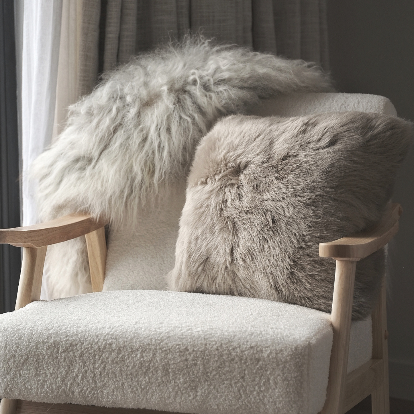 SHEEPSKIN SQUARE CUSHION (CHOICE OF SHEEPSKIN COLOURS)