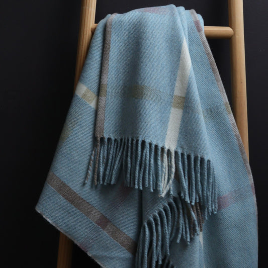 Remony Maree Wool Throw in Arctic