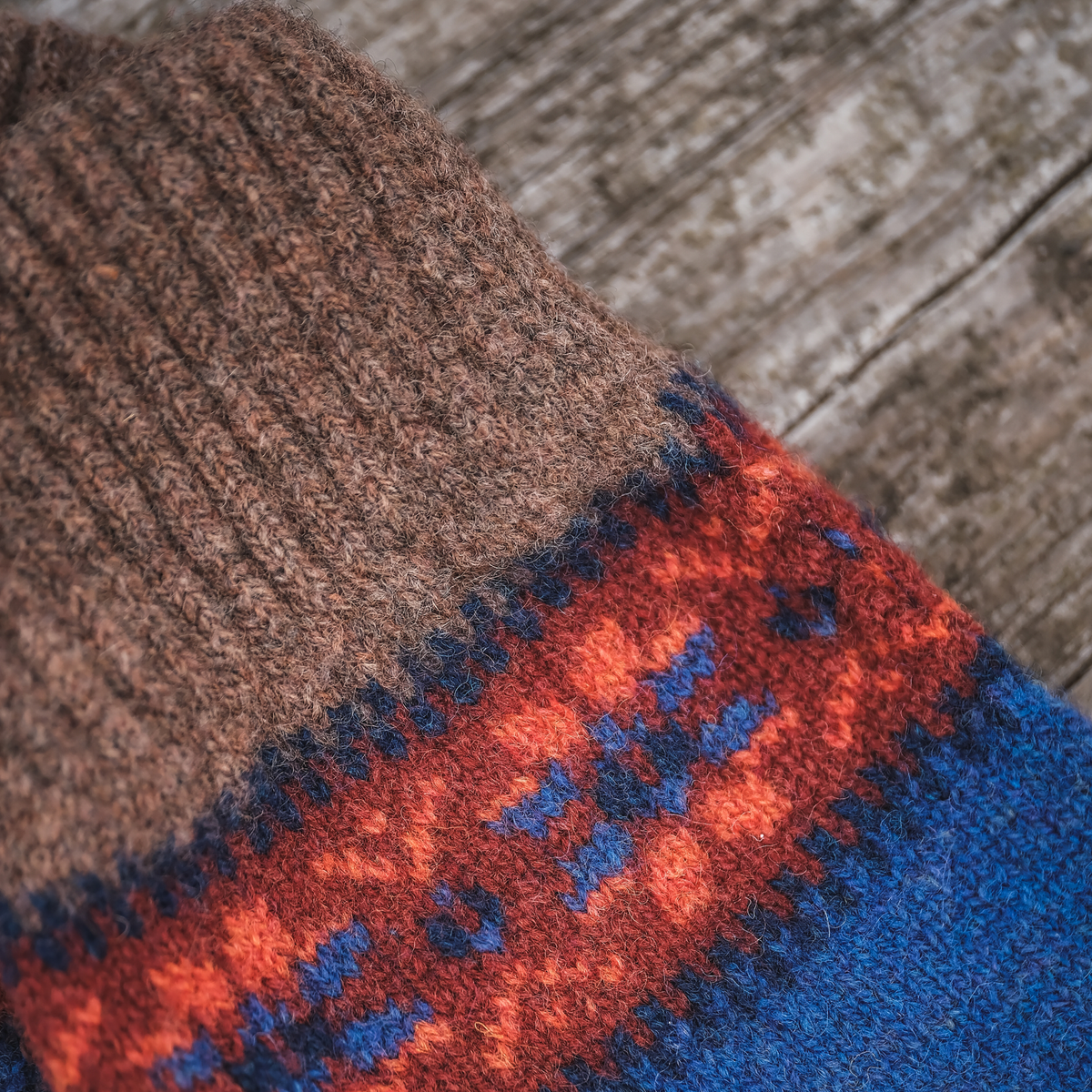 Islay Gloves in Deepsea