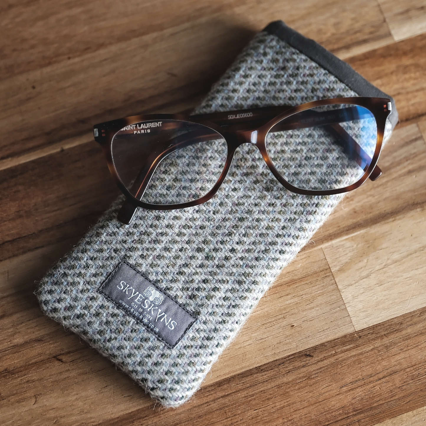 Skye Tweed Glasses Pouch in Heather or Grey