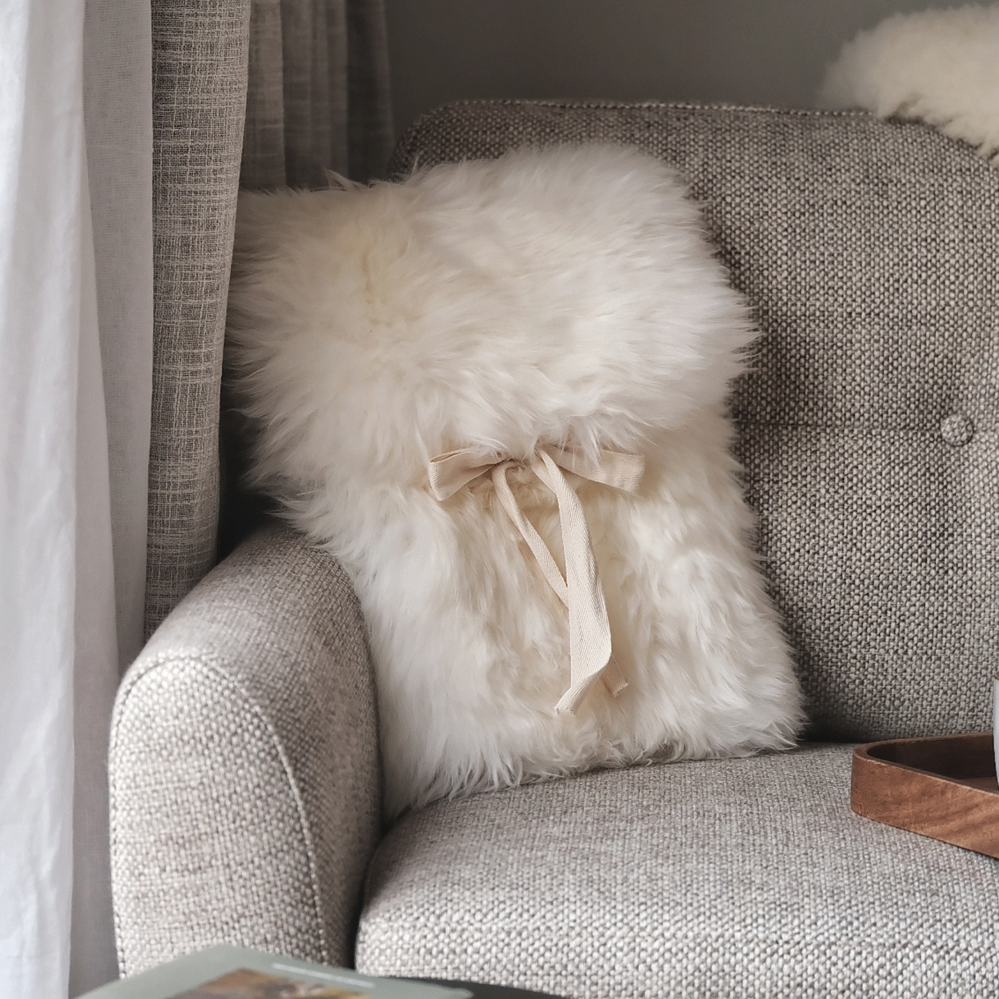 Large Sheepskin Snuggle in White