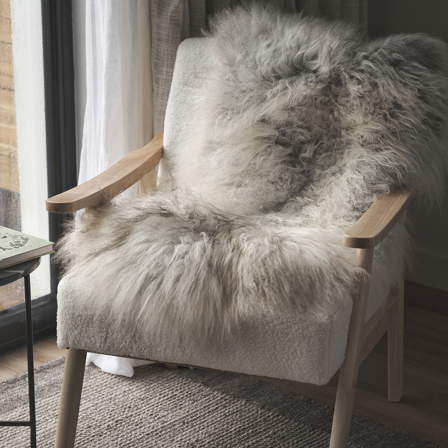 ICELANDIC NATURAL GREY SHEEPSKIN RUG / THROW