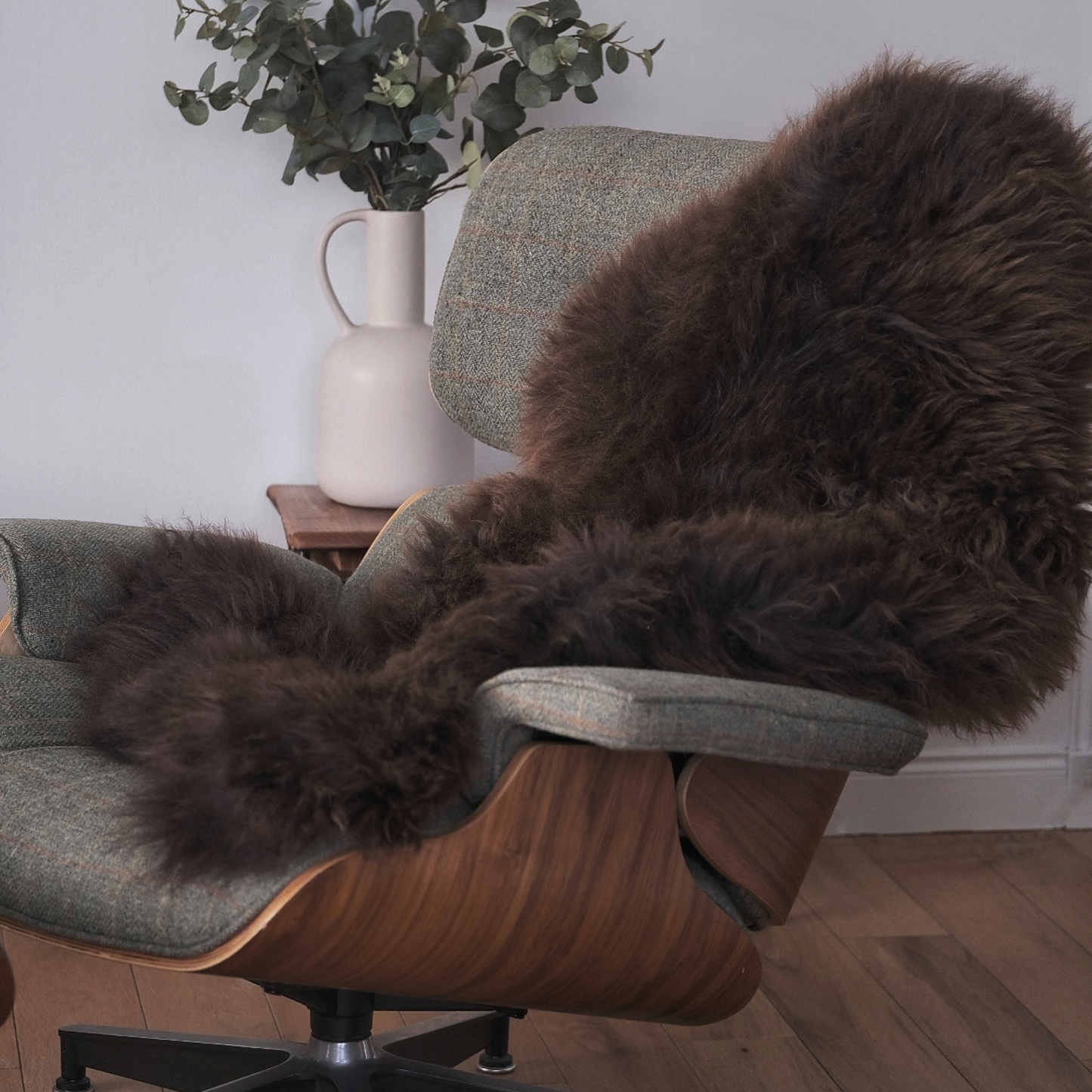 NATURAL BROWN LARGE SHEEPSKIN RUG 105X66CMS