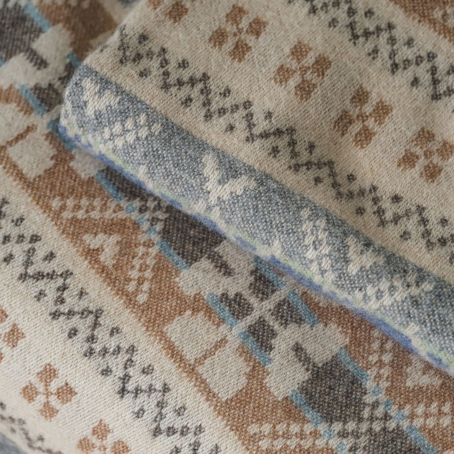 Skerry Wool Throw