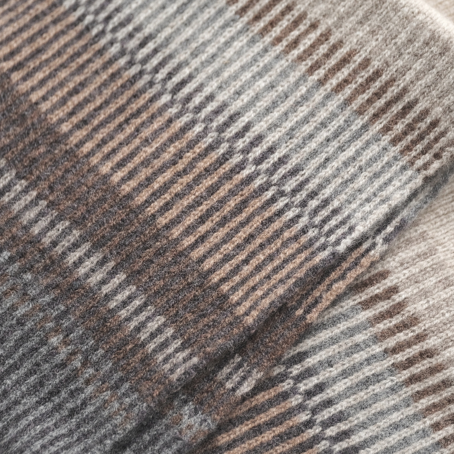 Gillies Scarf in Marble