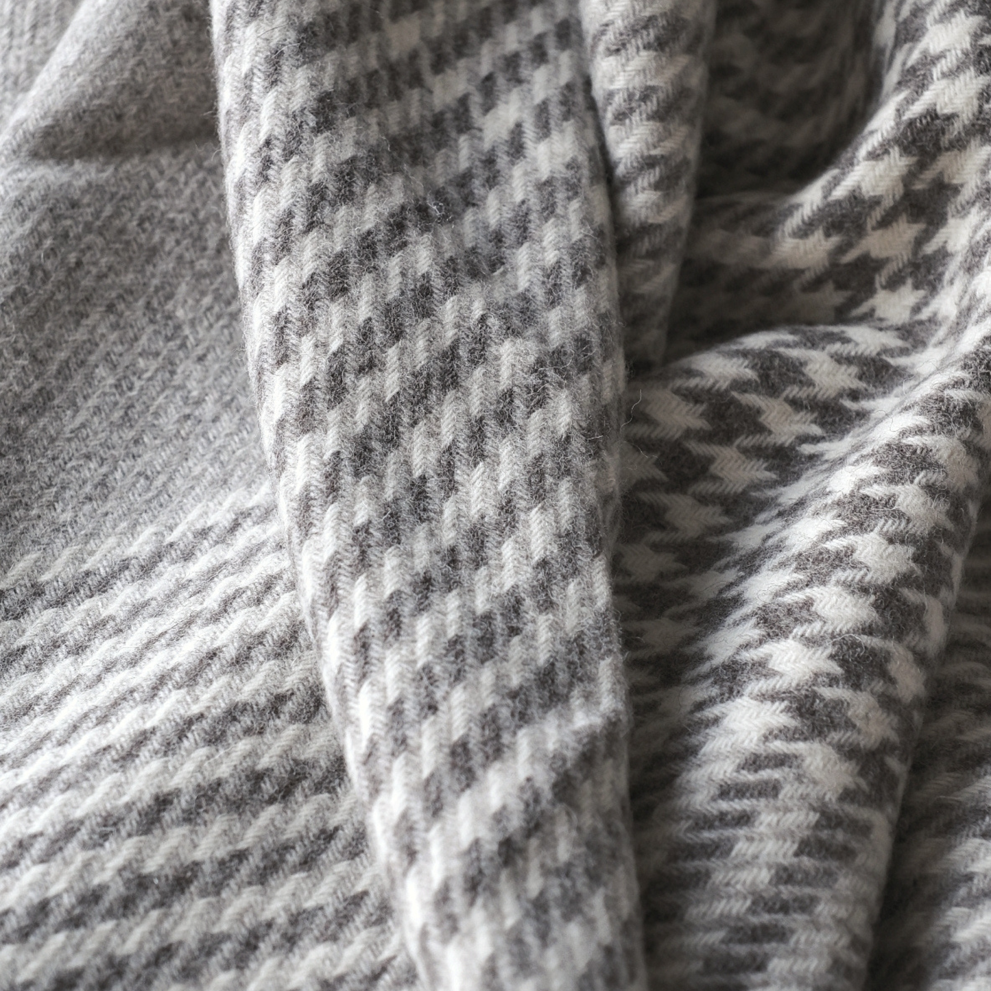 Jacob Blanket in Silver Glen