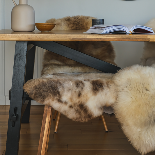 CAPPUCCINO LARGE 105X66CMS SHEEPSKIN RUG/THROW
