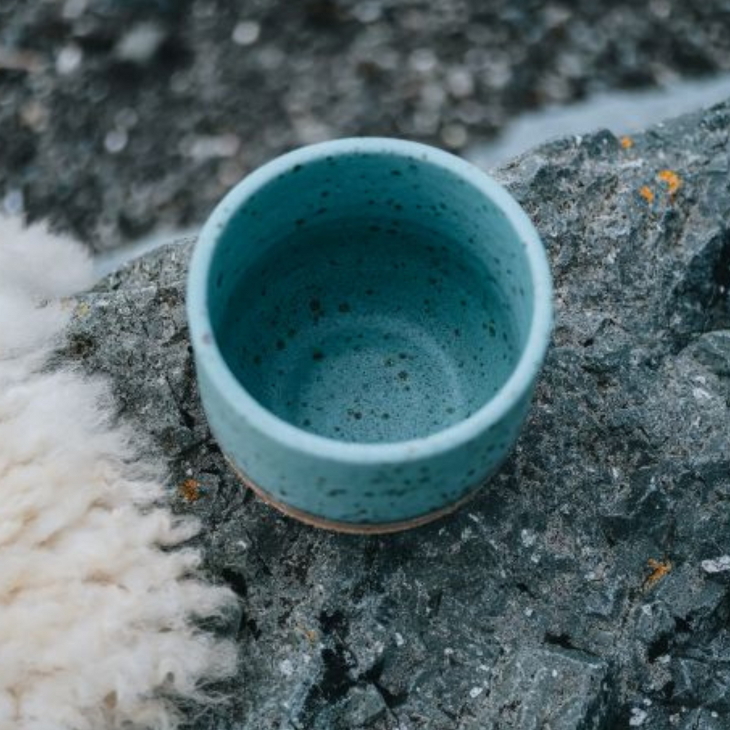 Large Hand Thrown Skye Round Tumbler Cup (White or Coral Blue)