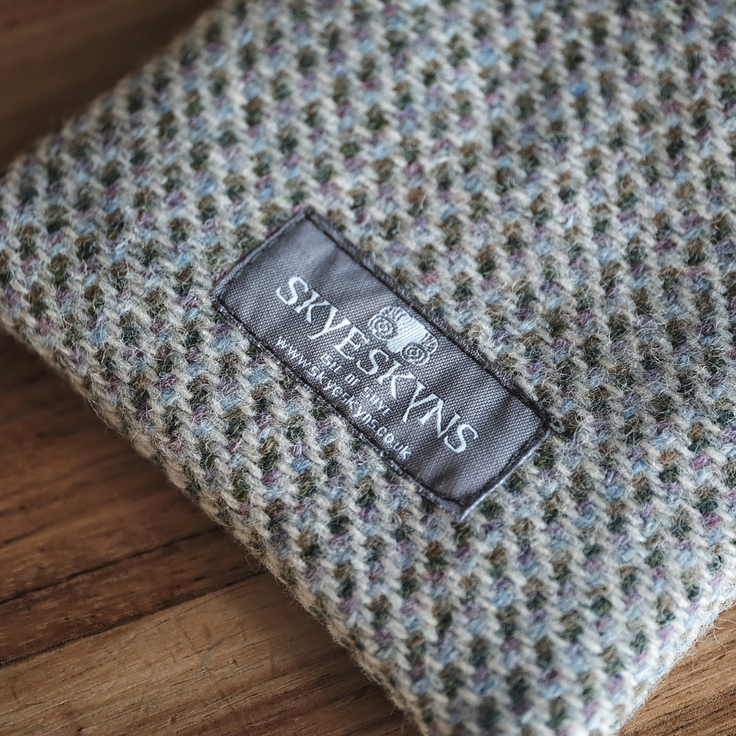 SKYE TWEED SMALL COIN PURSE IN GREY