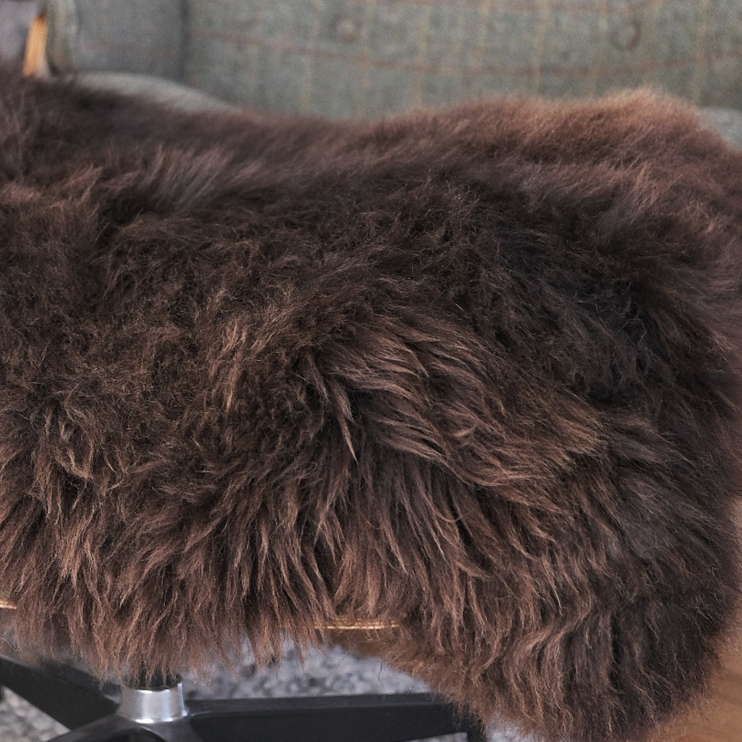 NATURAL BROWN LARGE SHEEPSKIN RUG 105X66CMS