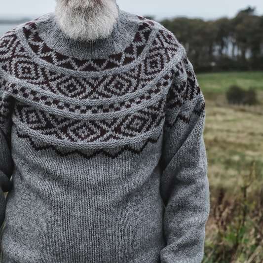 Harley of Scotland Men's Fairisle Yoke Crew Neck Sweater