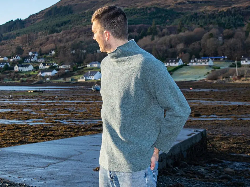 CORRY RAGLAN'S SWEATER IN CASPIAN (UNISEX)